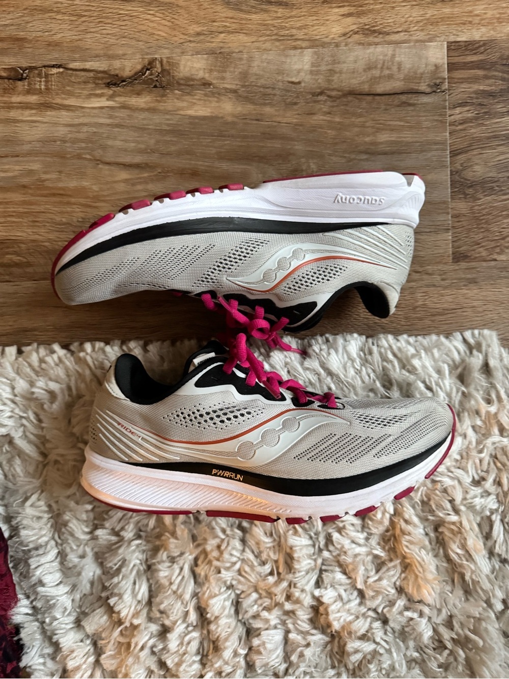 Saucony Women's Ride 14 Running Shoes - Picture 2 of 7
